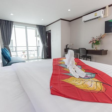 The Chic Patong Hotel Phòng bức ảnh