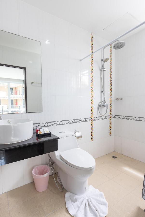 The Chic Patong Hotel Ngoại thất bức ảnh